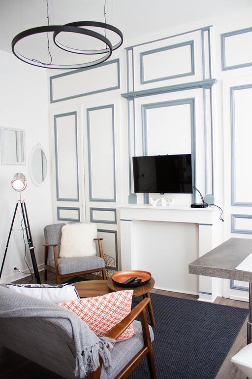 Appartements De Jeanne Лил Екстериор снимка